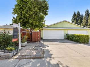 3006 53rd St, Sacramento, CA 95820