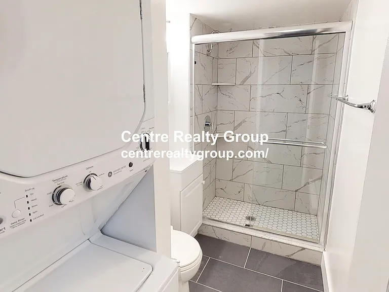 81 Park Dr #B — Photo 4