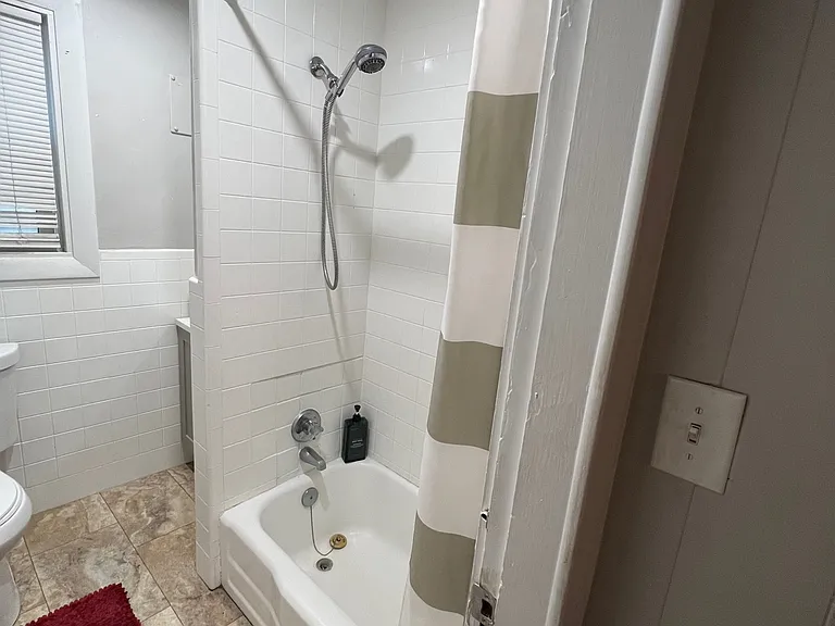 288 Meridian St #1 — Photo 15