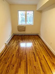 Rented by Bouklis Group