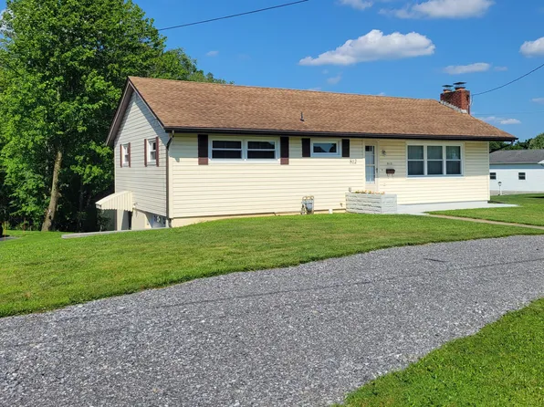 812 Orient Ave, Du Bois, PA 15801