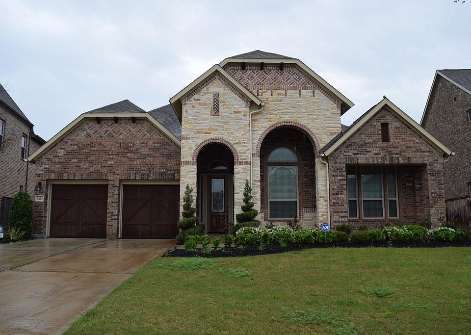 1st image of 5323 Tyler Park Ln