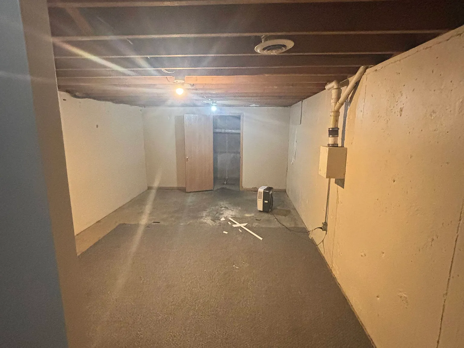 2 bed, 885 sqft, $850 — Photo 1