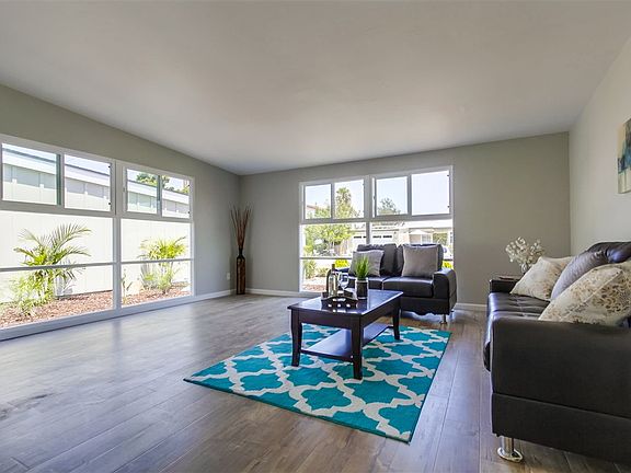 5th image of 2406 Yolanda Pl