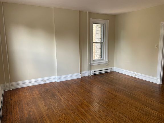 4th image of 811 N 5th St #2