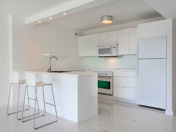 3rd image of 5 Island Ave. #3F