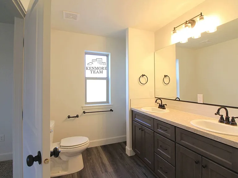 7607 Coldwater Dr — Photo 6