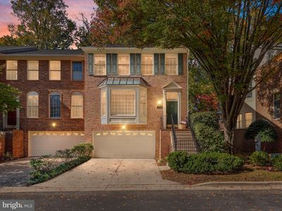 11334 Hollowstone Dr, Rockville, MD, 20852