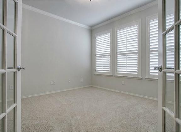 5th image of 980 Imperial Valley Ln