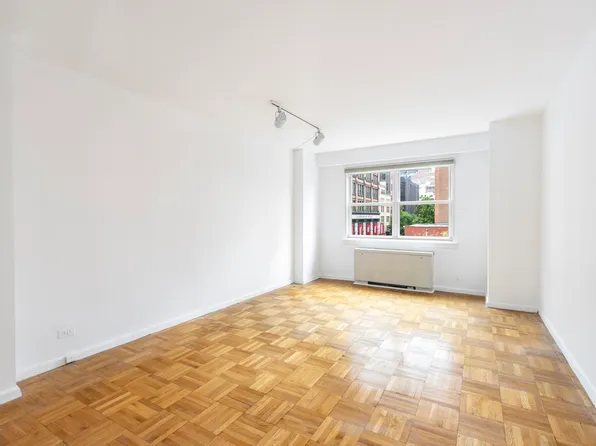 101 West 12th Street image 1 of 4