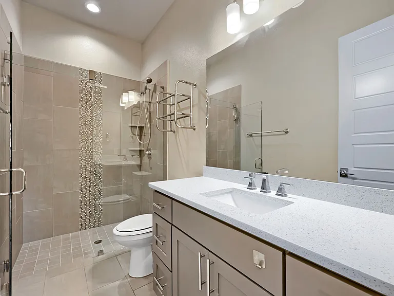 1806 Tucker St — Photo 17