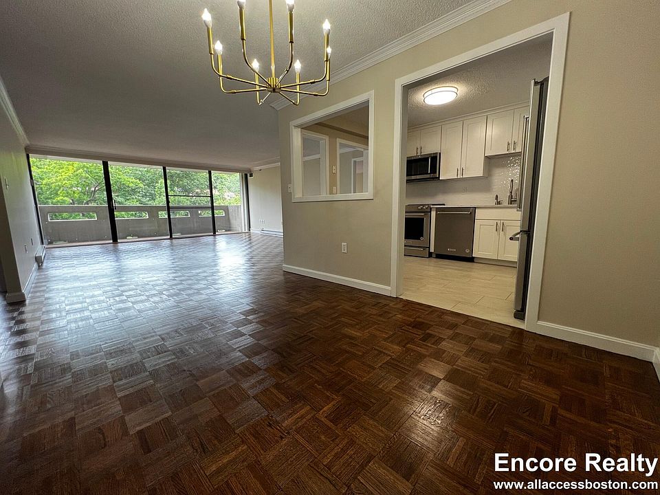 1st image of 1511 Beacon St #803