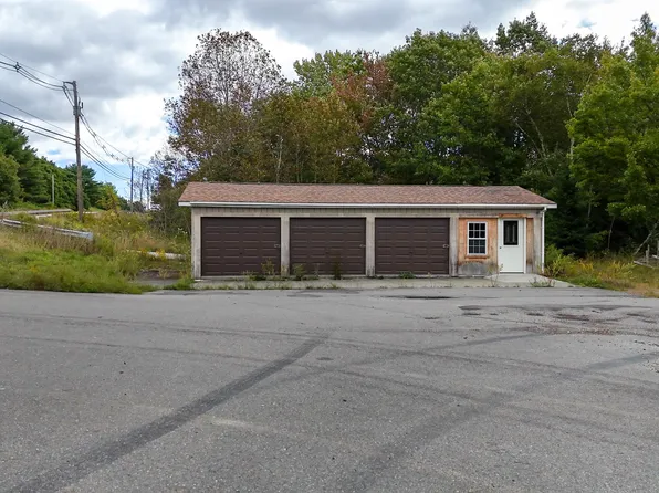 233 Water Street, Guilford, ME 04443
