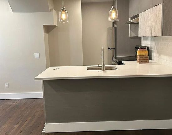 5th image of 286 S Center St APT 16