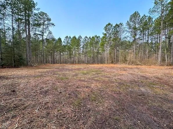 Quarry Rd, Emporia, VA 23847