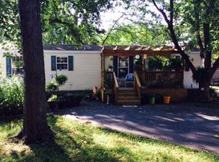 126 Dewey St, Urbana, IL