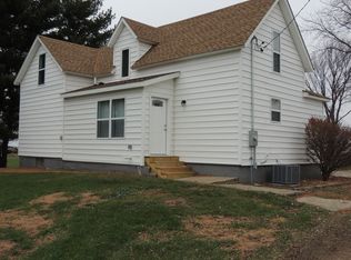 5702 W Old Church Rd, Champaign, IL 61822