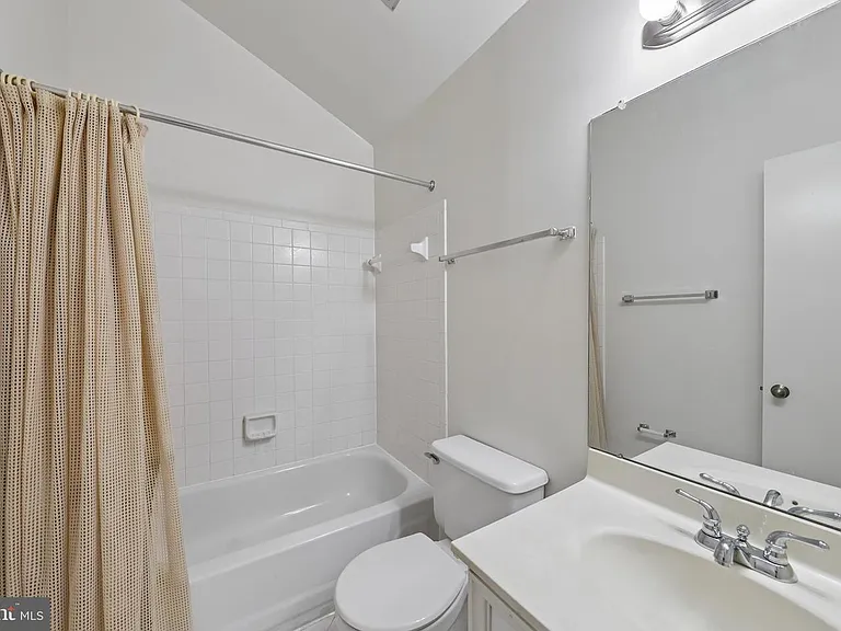10739 Mist Haven Ter — Photo 15