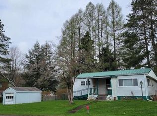 765 Cobham Park Rd, Warren, PA 16365