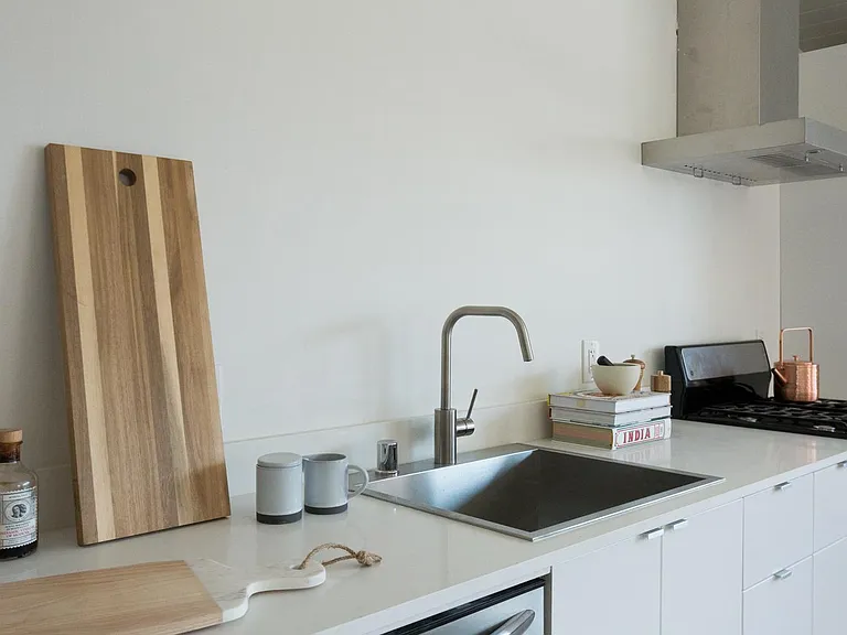208 S Avenue 58 #3 — Photo 16