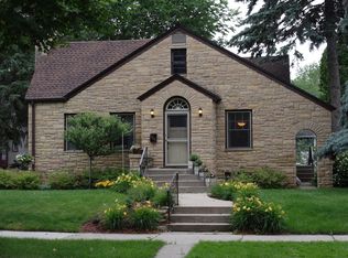 1215 Russell Ave N, Minneapolis, MN 55411