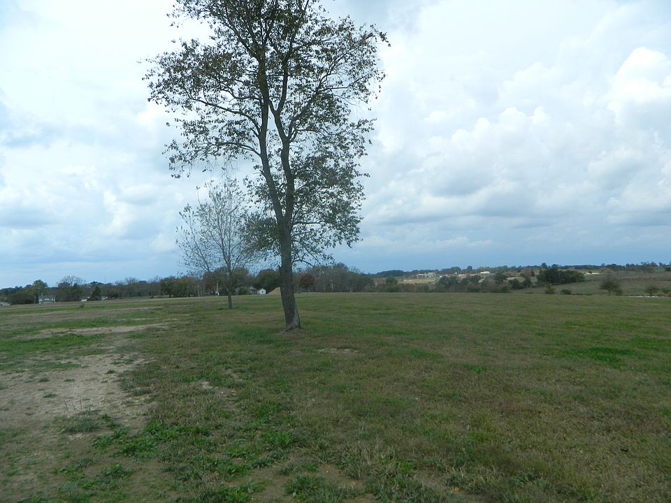 2nd image of Lions Gate Lot 9