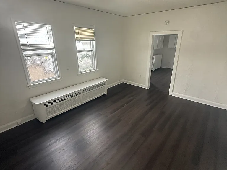 923 Payne Ave #2 — Photo 2