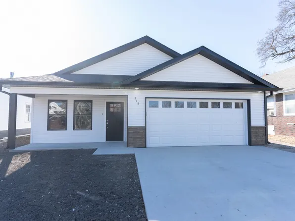 318 Woodland Ave, Moberly, MO 65270