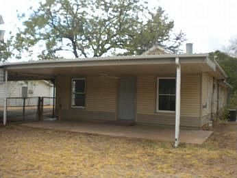 5th image of 207 Lakewood Dr