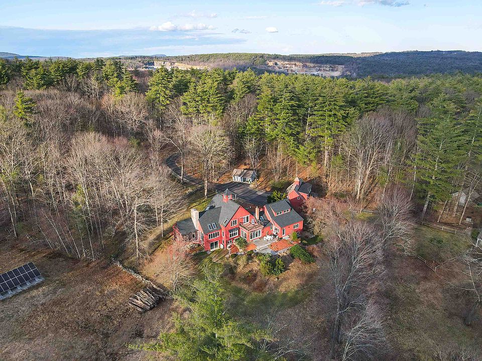 2nd image of 36 Barrett Hill Road