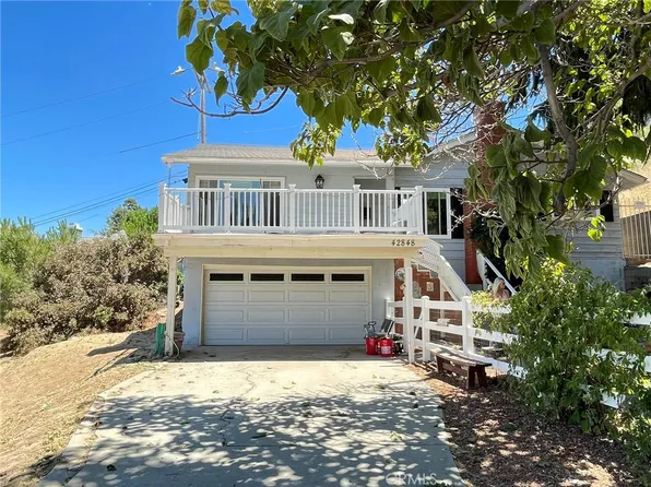 42848 Coolcrest Dr, Lake Hughes, CA 93532