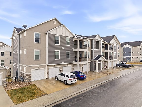 2nd image of 1809 W Terra Vista Ln #B2