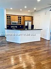3 bed, 2.0 bath, $3,700 — Photo 4