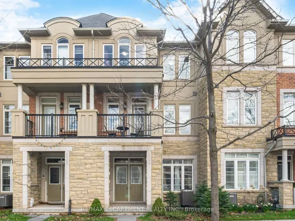 3062 Eberly Woods Dr, Oakville, ON L6M 0T5