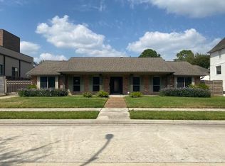 4966 Dumfries Dr, Houston, TX 77096