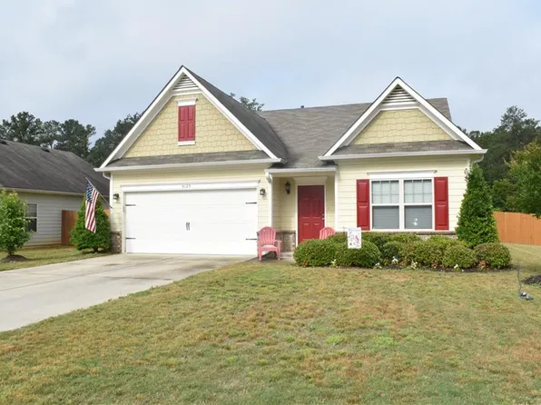 4125 Lindbergh Way, Rex, GA 30273