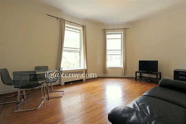 Rented by City Connections Realty | media 59