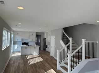 122 E Spring St #A, Fayetteville, AR 72701