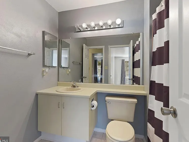 5506 Albridge Way #B — Photo 8