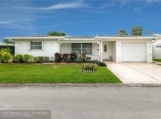 6720 NW 17th St, Margate, FL 33063