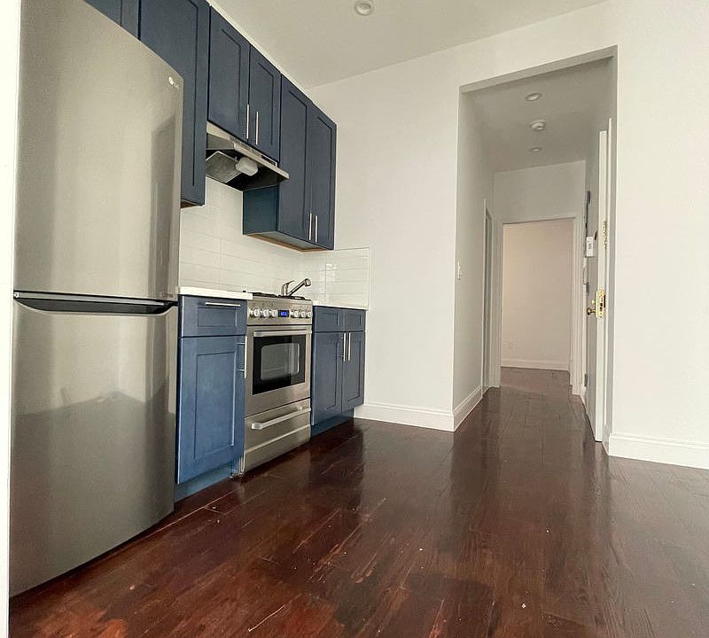1st image of 217 E 4th St APT 1E