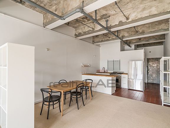 3rd image of 1236 Atlantic Ave #27