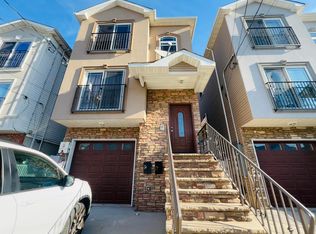 327 S Park St FLOOR 2, Elizabethport, NJ 07206