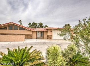 2304 W Oakey Blvd, Las Vegas, NV 89102