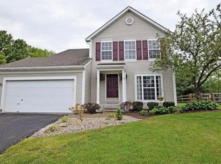 1329 Cedarpoint Ct, Amelia, OH 45102