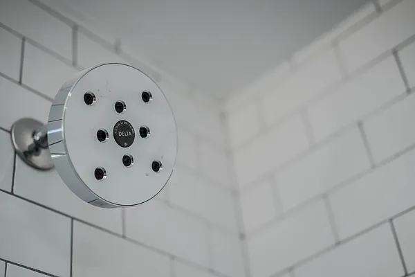 Rented by Bond New York | media 22