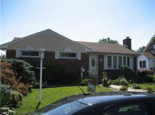 197 Archangela Ave, Colonia, NJ