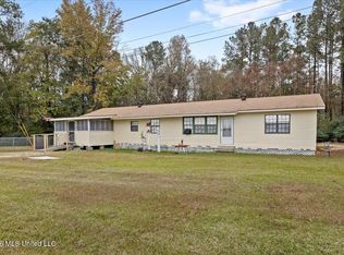 75 Terrys Chapel Rd, Foxworth, MS 39483