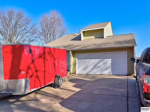 2nd image of 4840 Duxhall Dr
