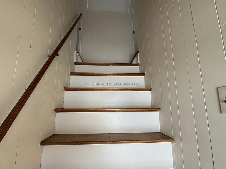 2 Oneil Pl — Photo 11